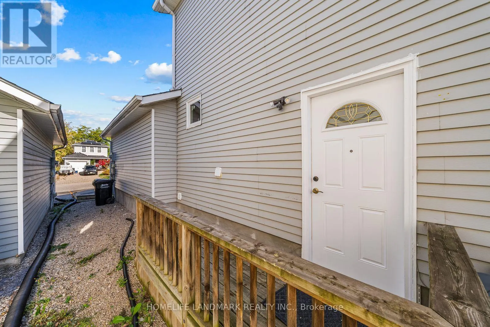 39 D'AMBROSIO DRIVE