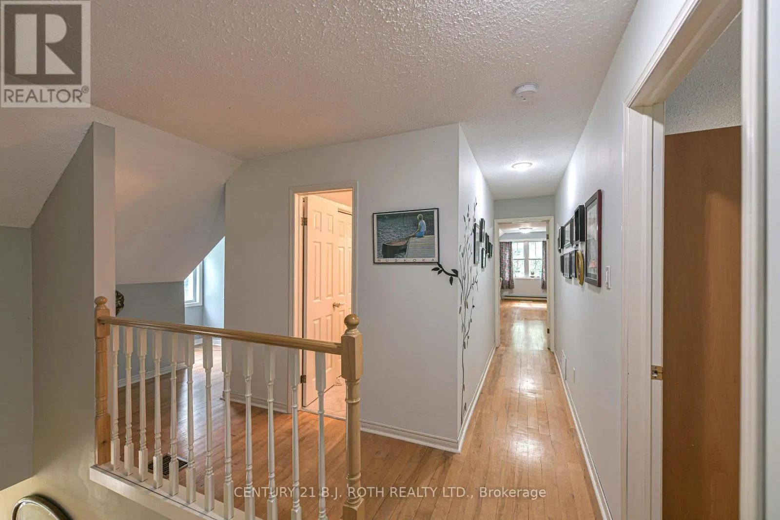 652 WARMINSTER SIDE ROAD