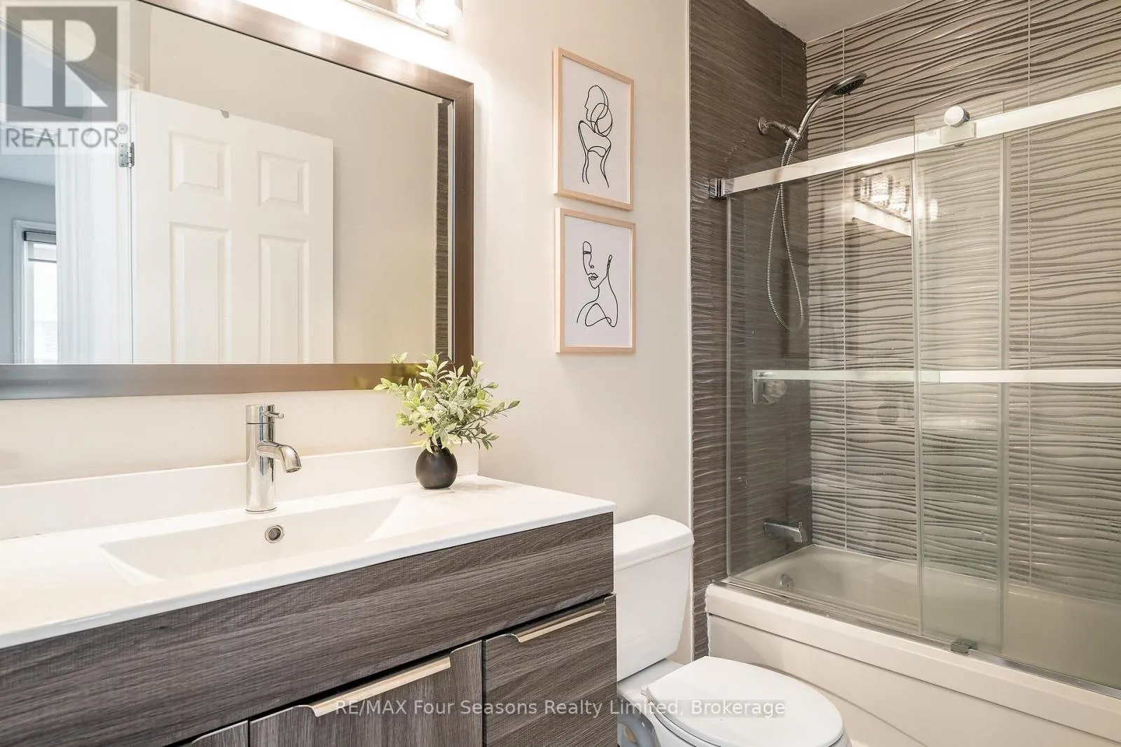 25 - 25 STARBOARD ROAD #25