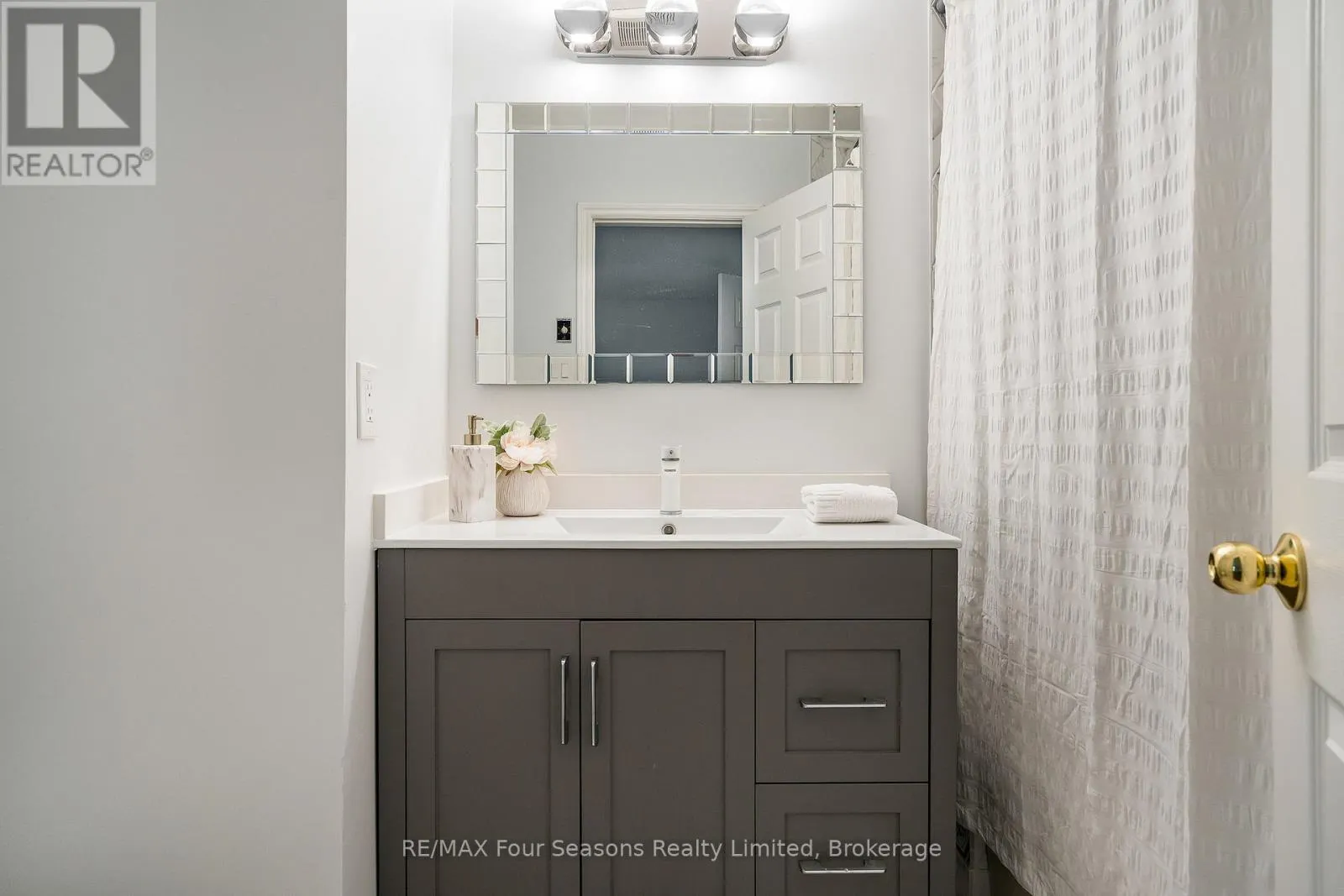 25 - 25 STARBOARD ROAD #25