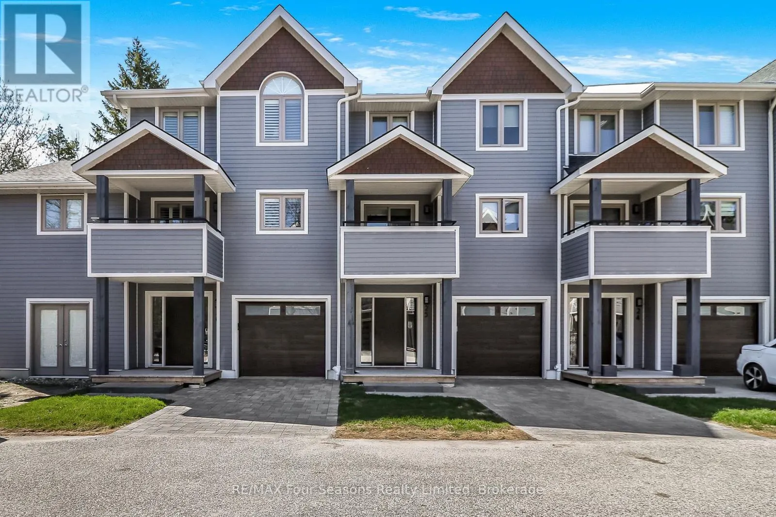 25 - 25 STARBOARD ROAD #25