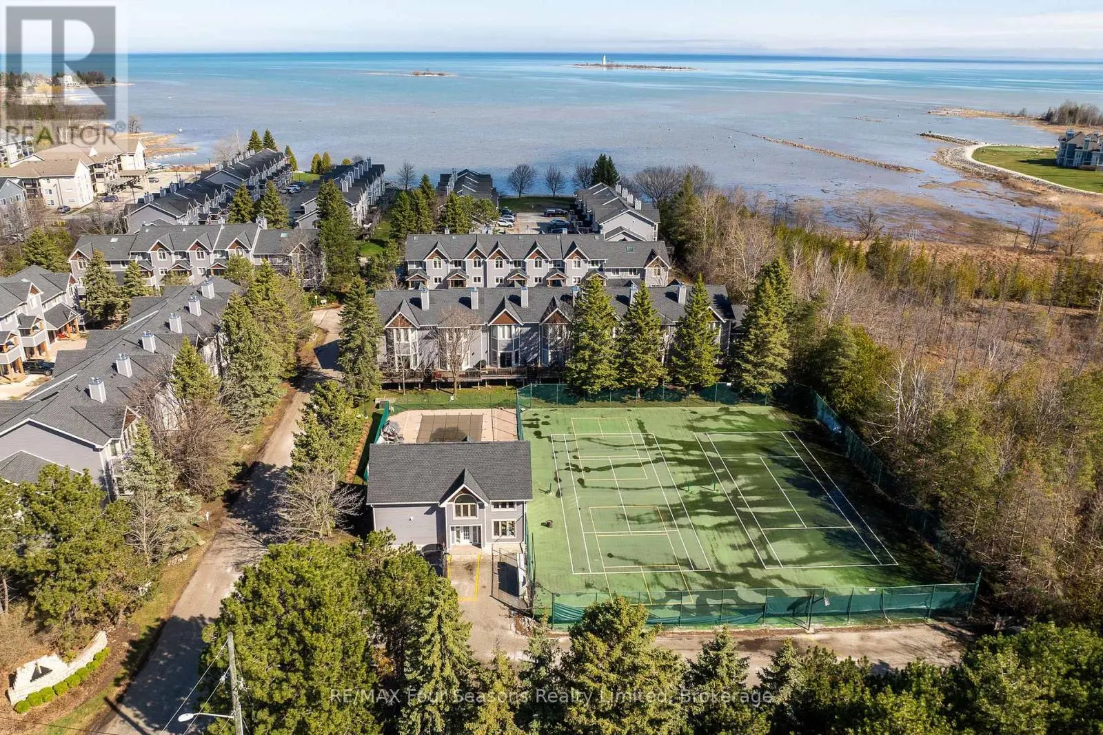 25 - 25 STARBOARD ROAD #25
