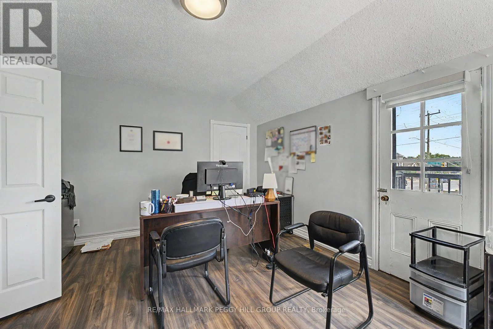 173 DUNLOP STREET W