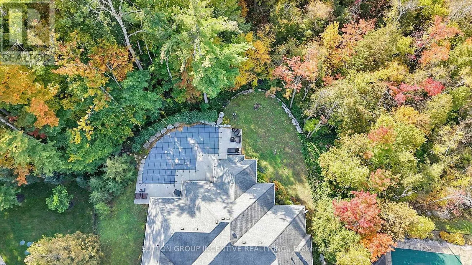 18 WENDAT TRAIL