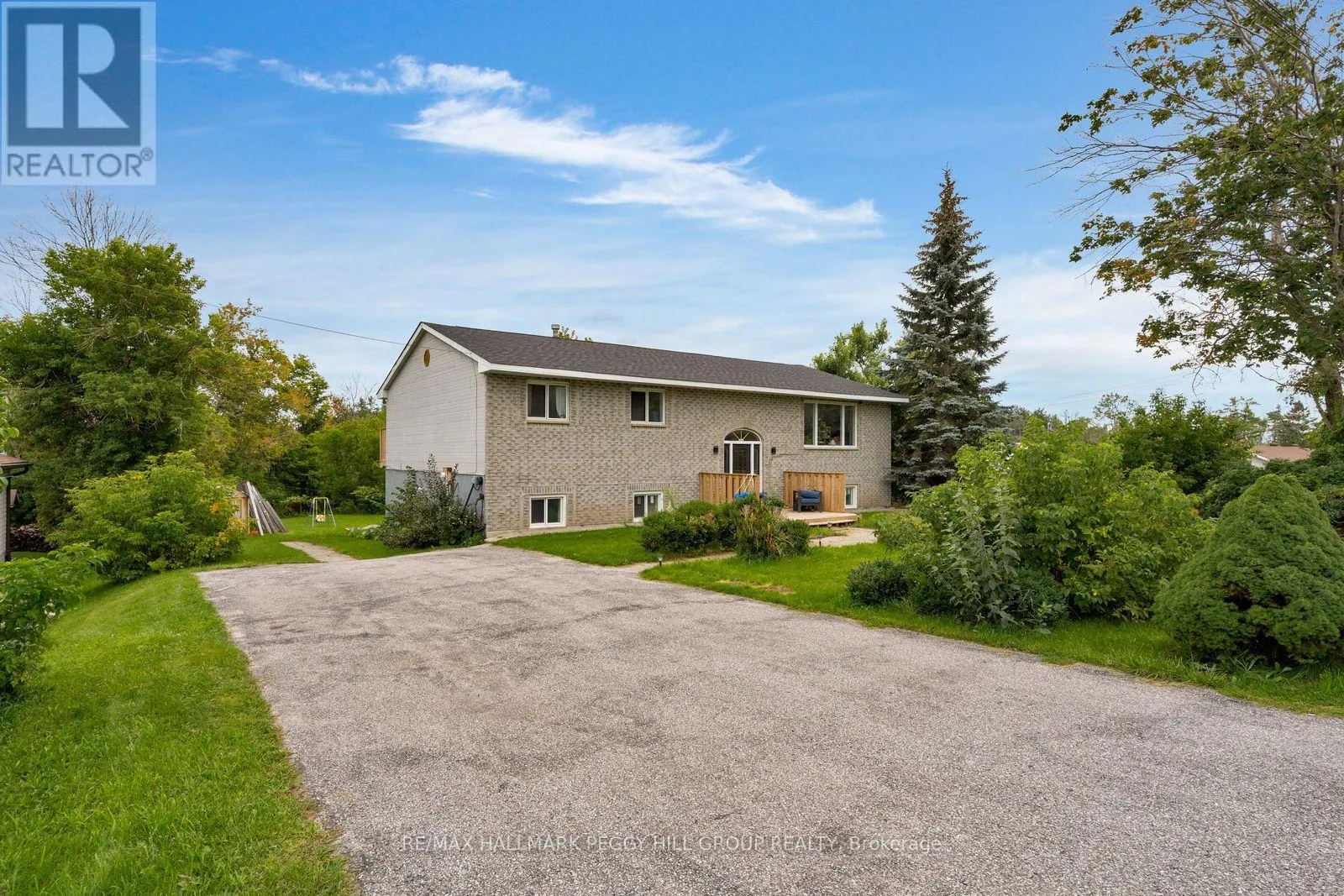 4261 HURONIA ROAD