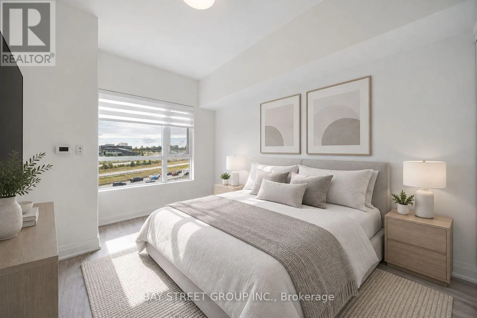 1011 - 58 LAKESIDE TERRACE