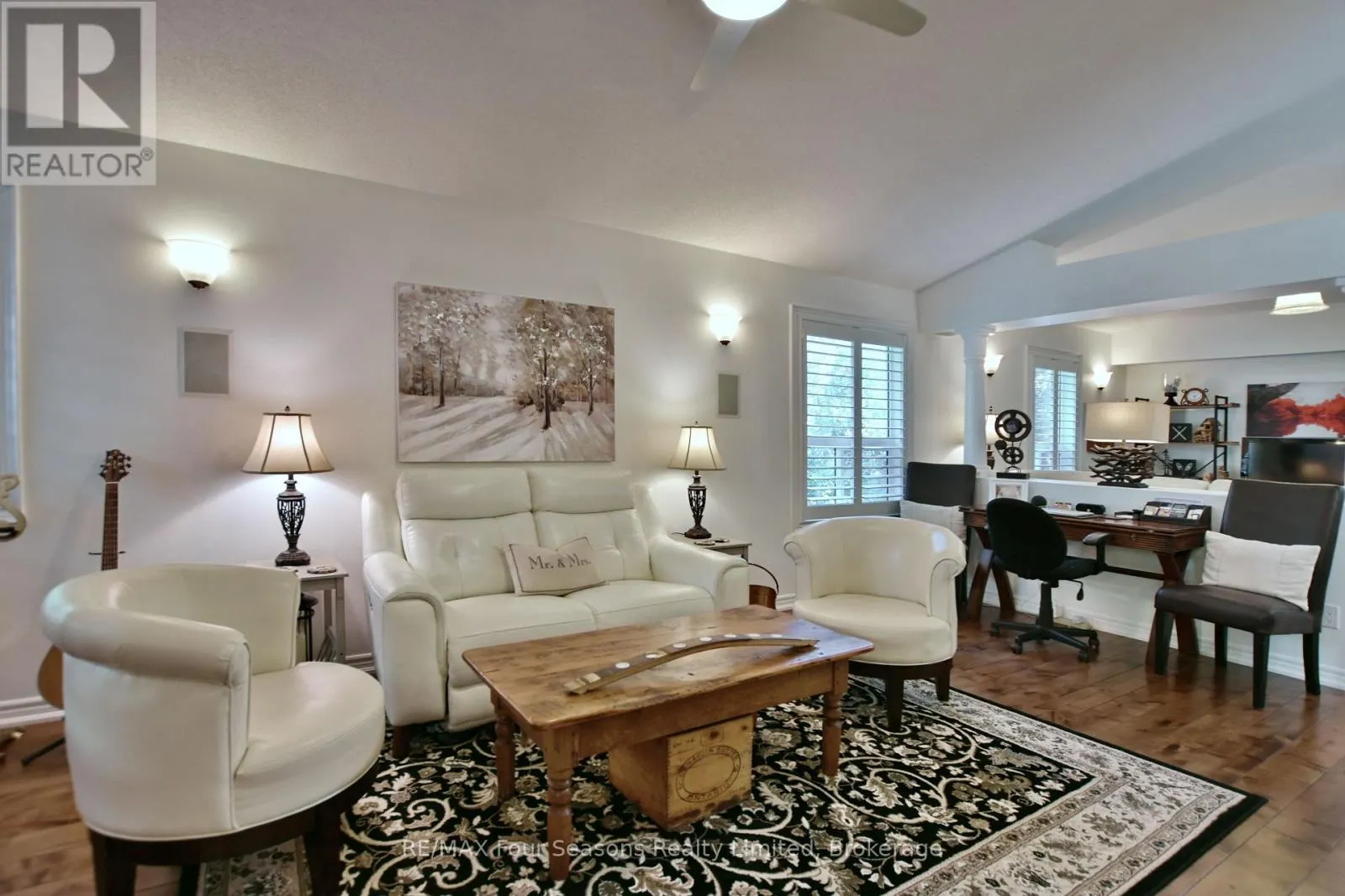 32 NETTLETON COURT