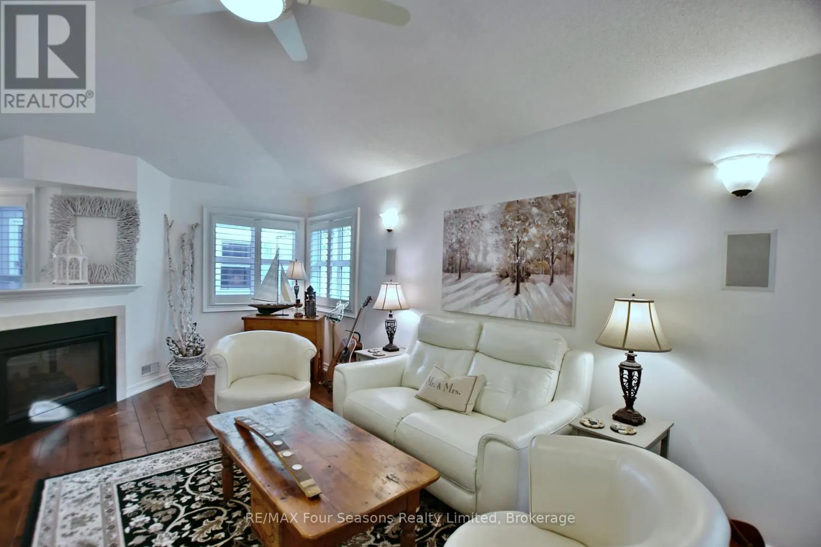 32 NETTLETON COURT