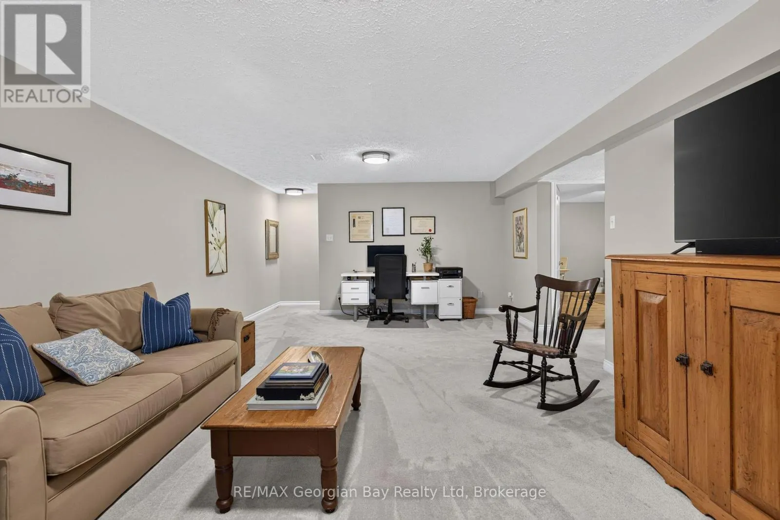5 - 90 THOMPSONS ROAD #5