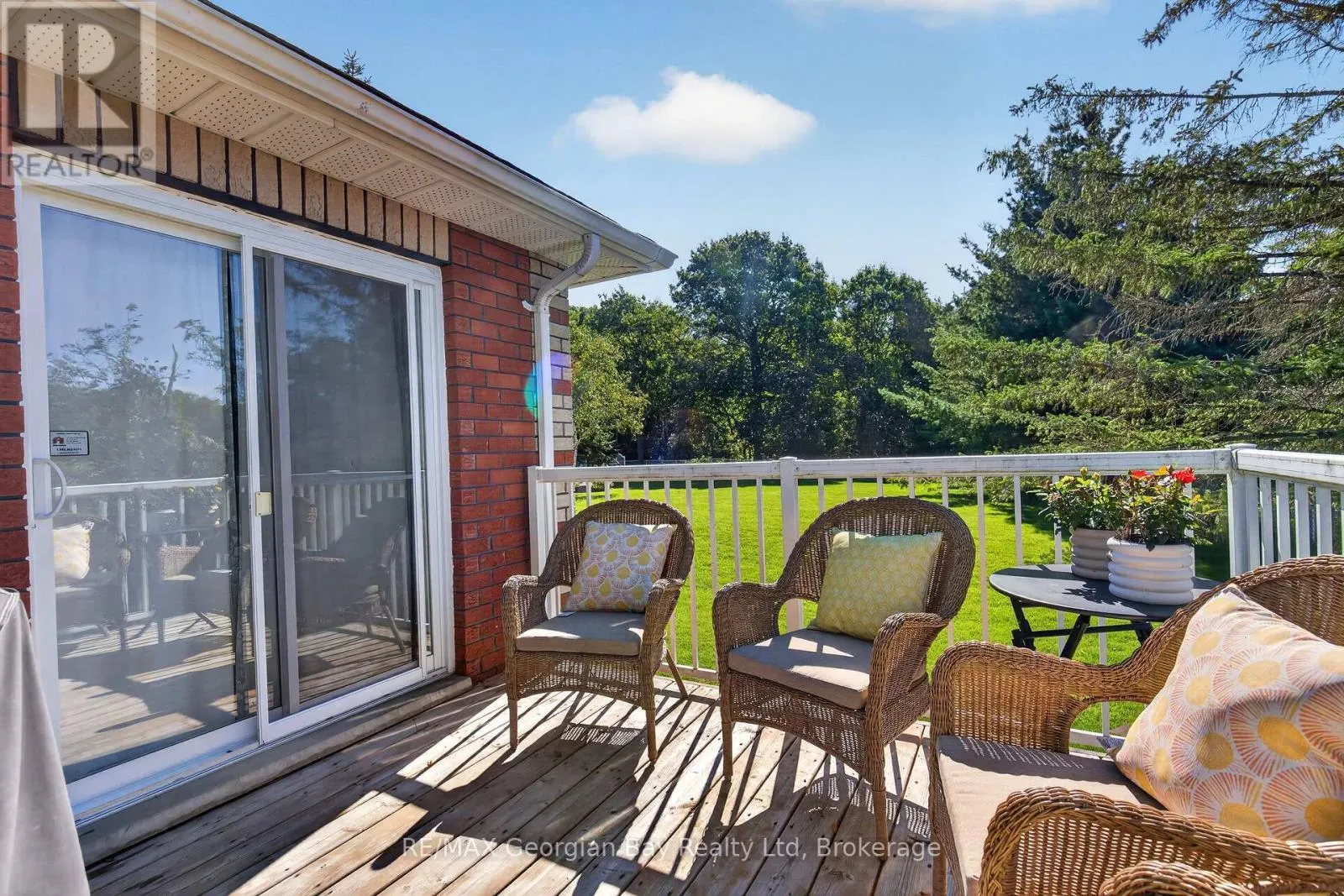 5 - 90 THOMPSONS ROAD #5