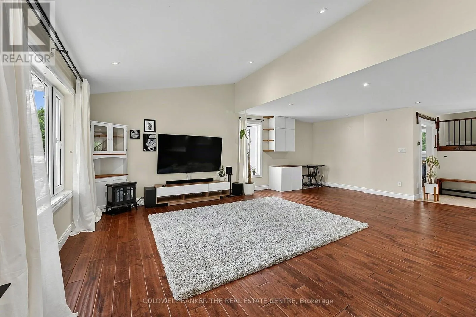 247 POPLAR AVENUE