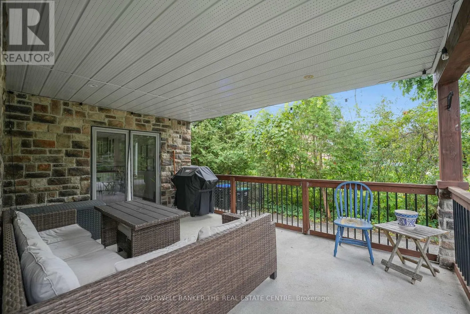 247 POPLAR AVENUE