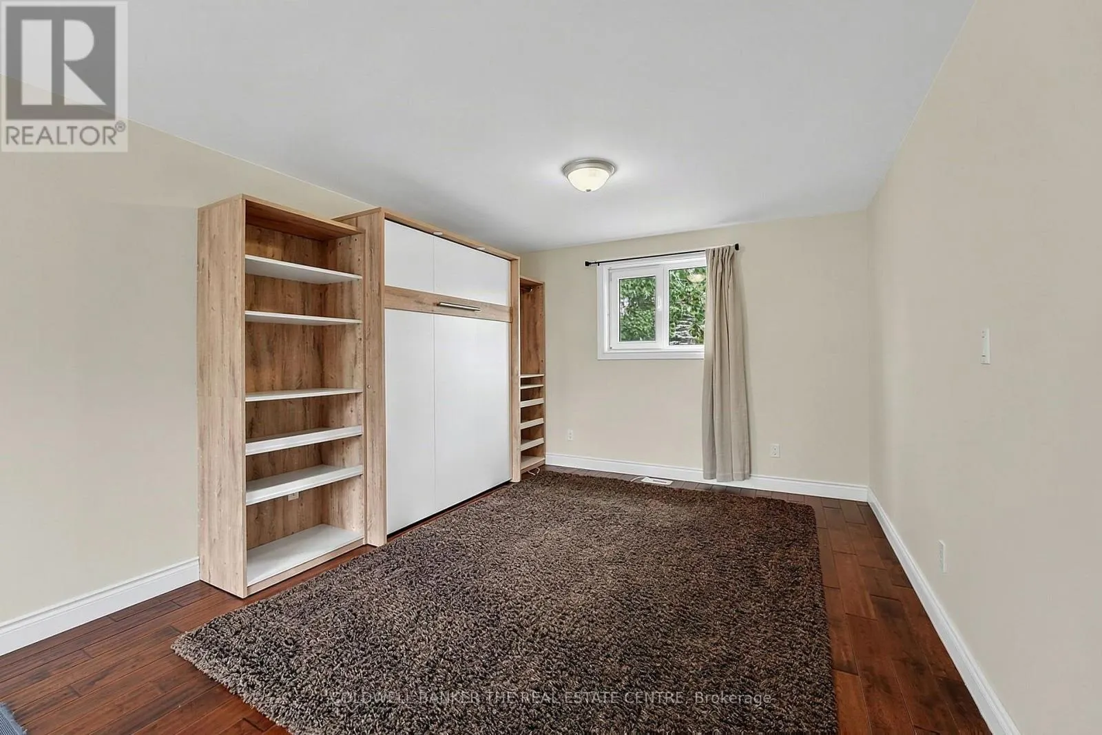 247 POPLAR AVENUE