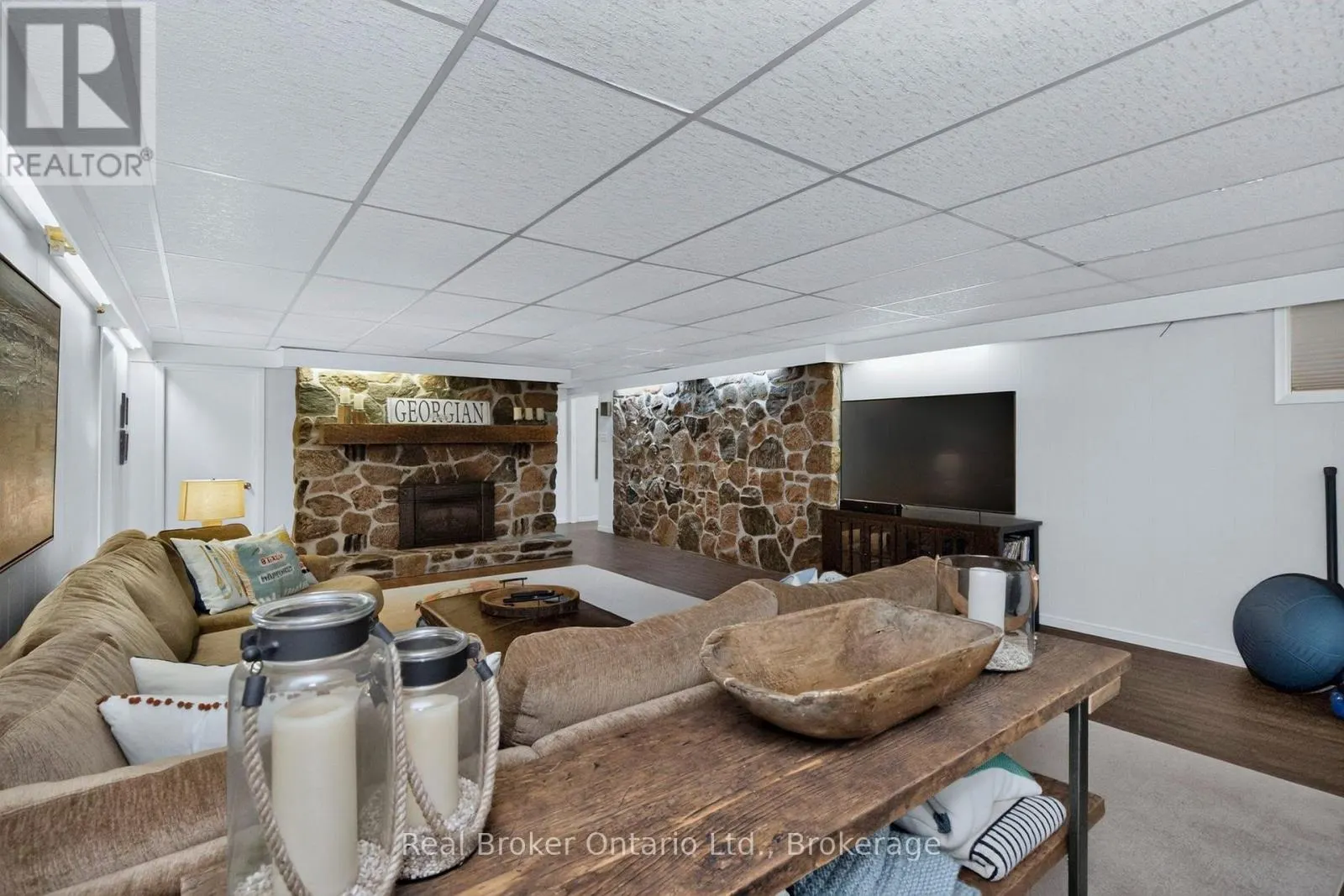 121 LEFAIVE ROAD