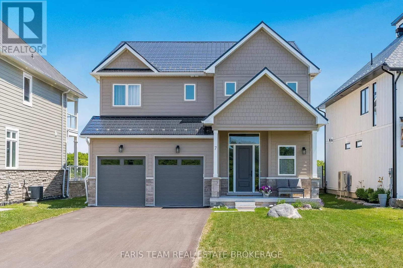 7 DOCK LANE