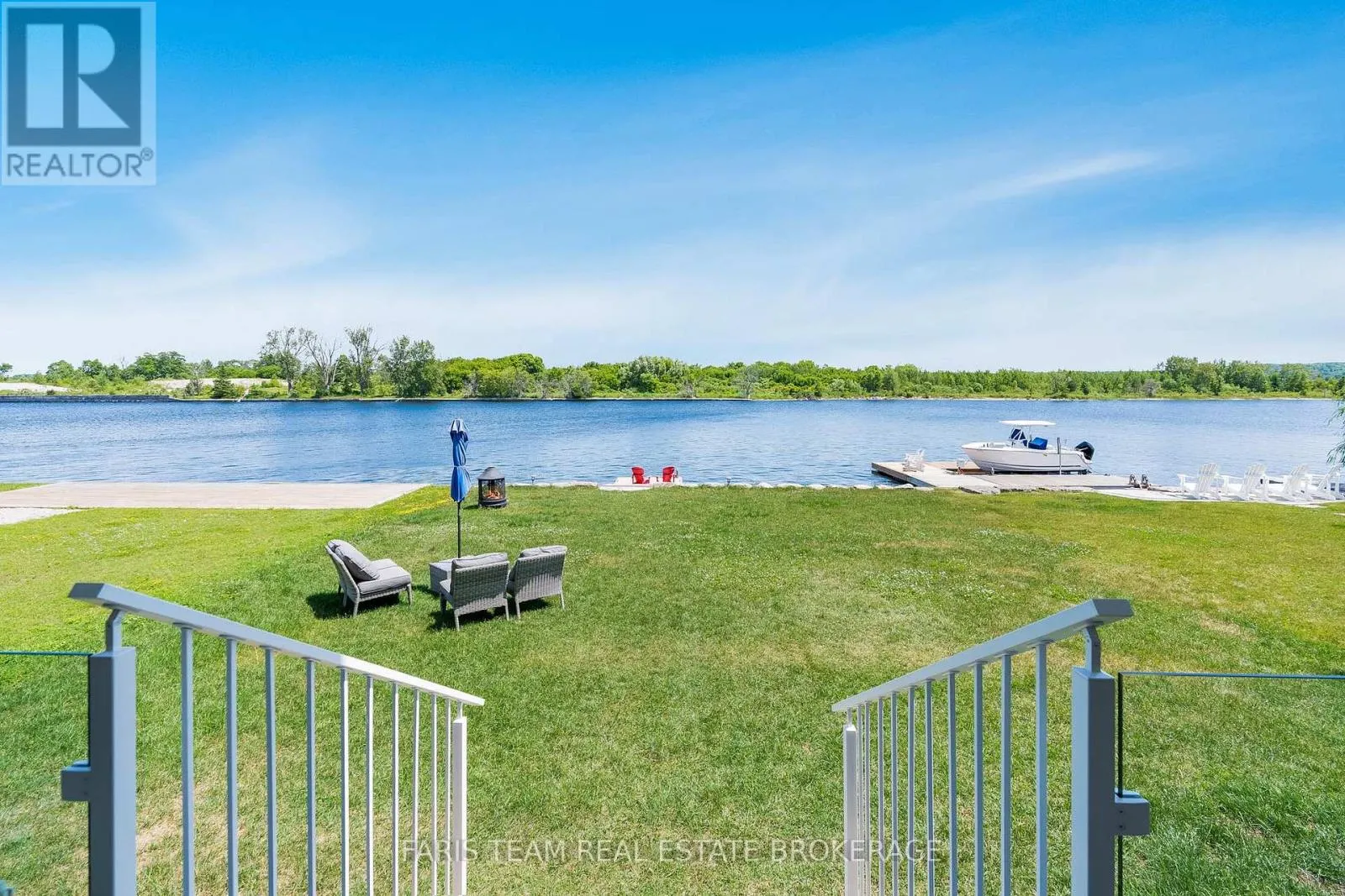 7 DOCK LANE