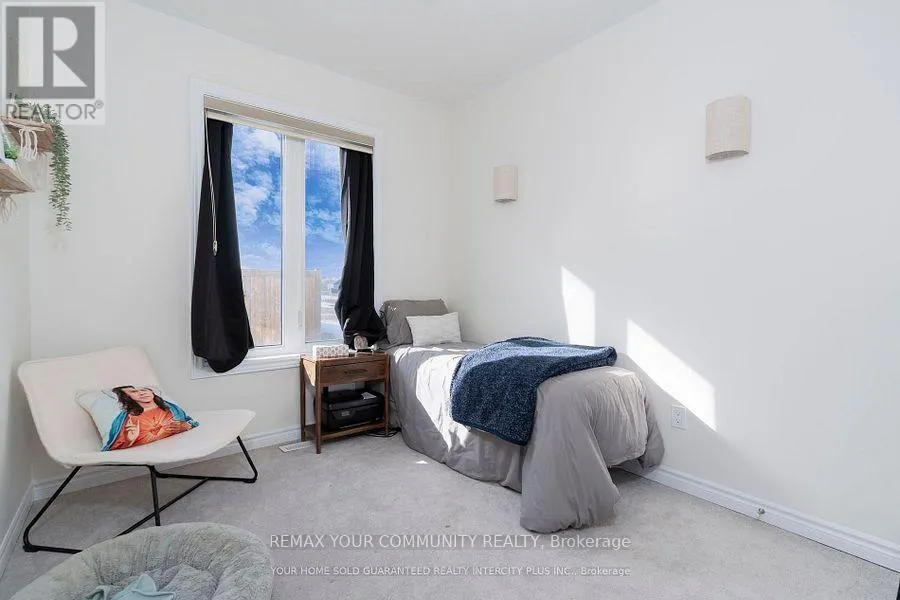 15 VALLEYBROOK ROAD