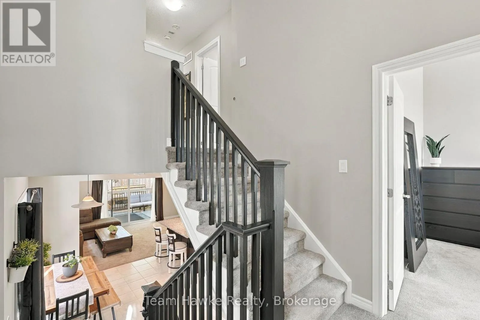 952 COOK DRIVE