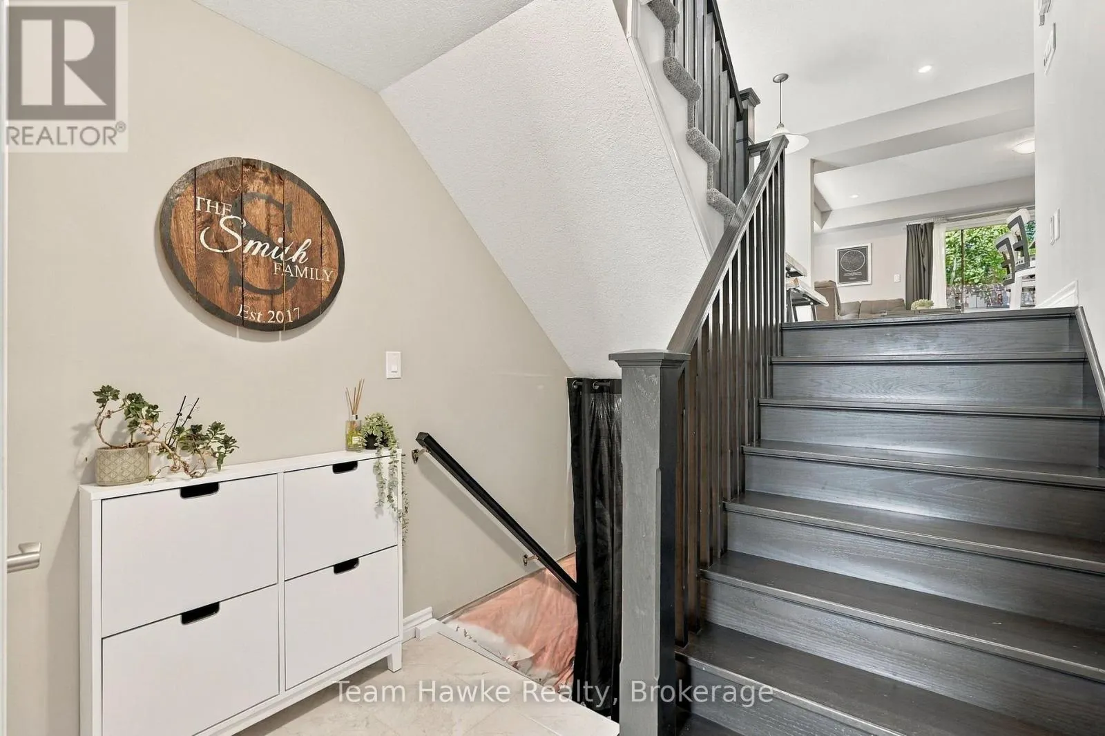 952 COOK DRIVE