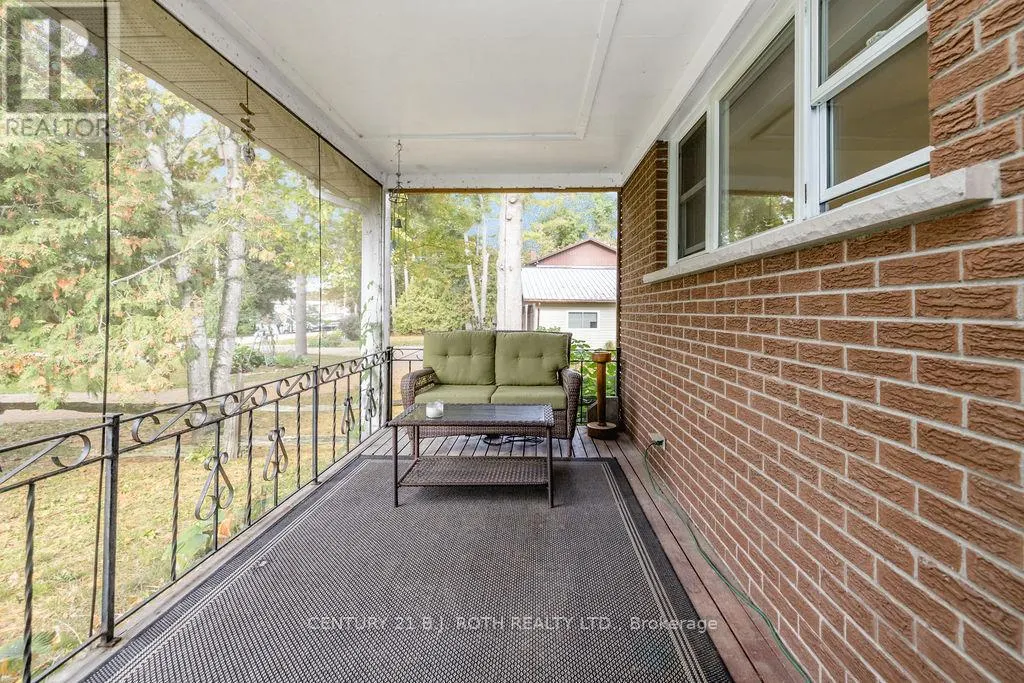61 WARD AVENUE