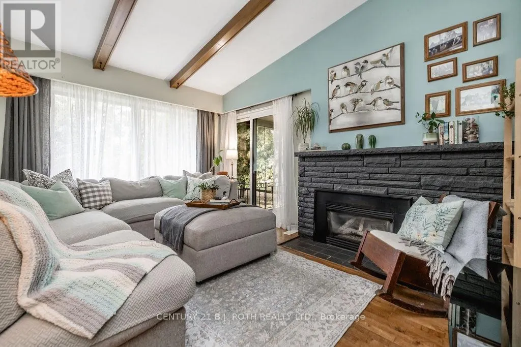 61 WARD AVENUE