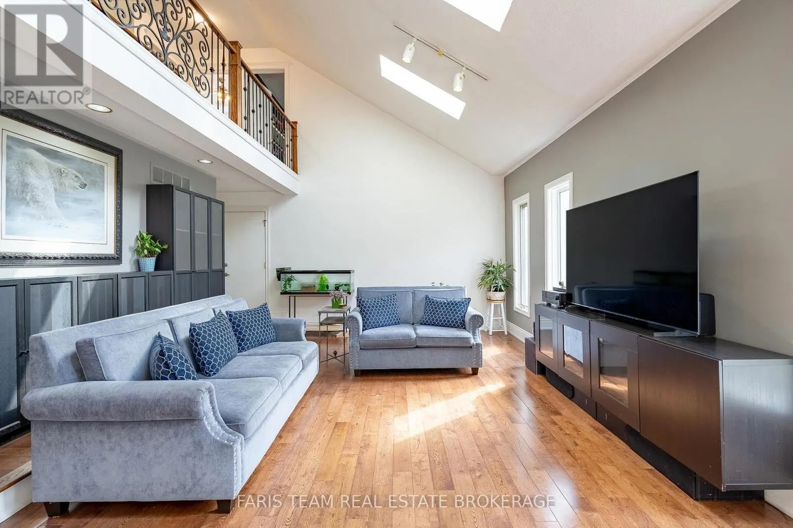 12 VALLEY VIEW DRIVE
