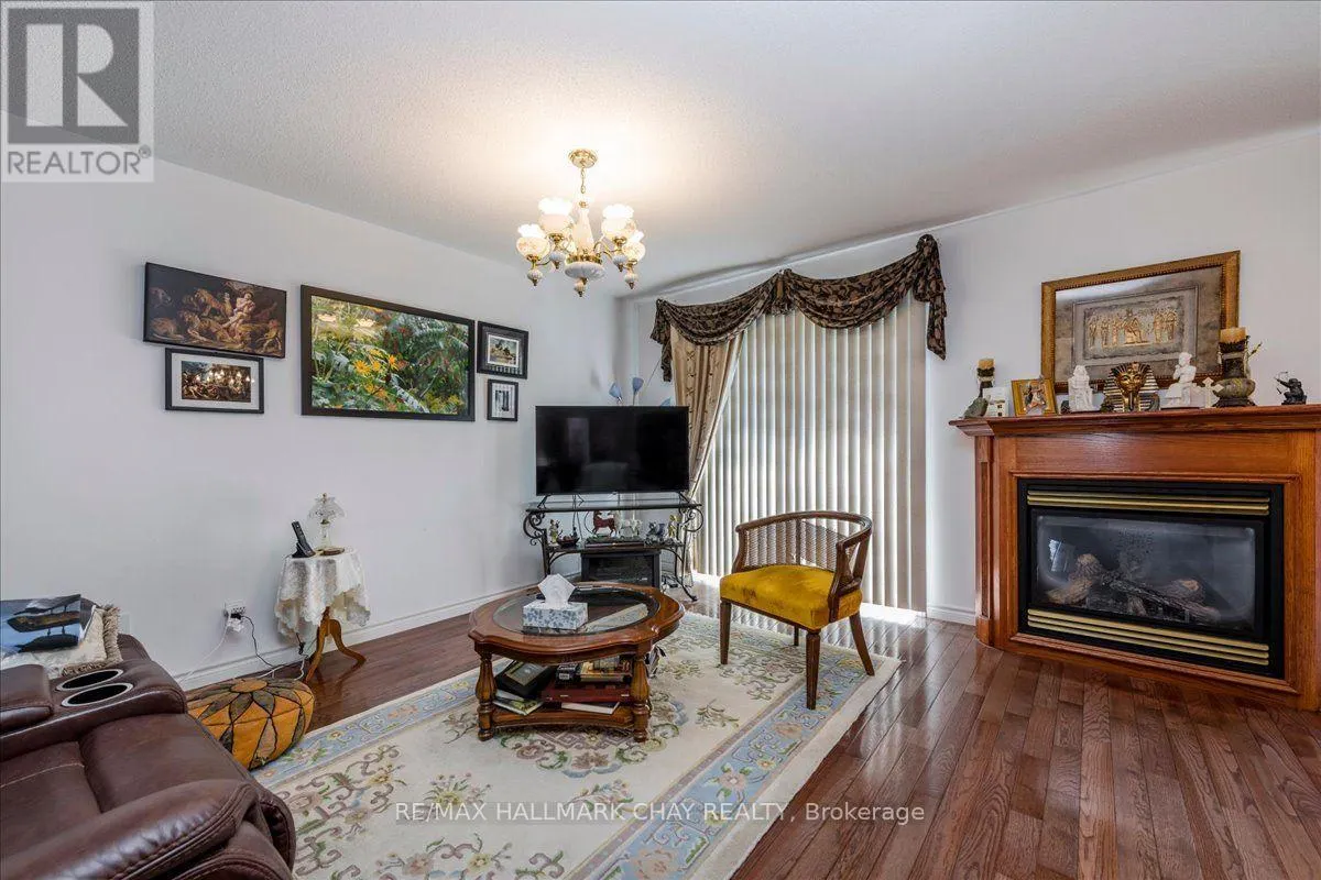 245 PRINGLE DRIVE