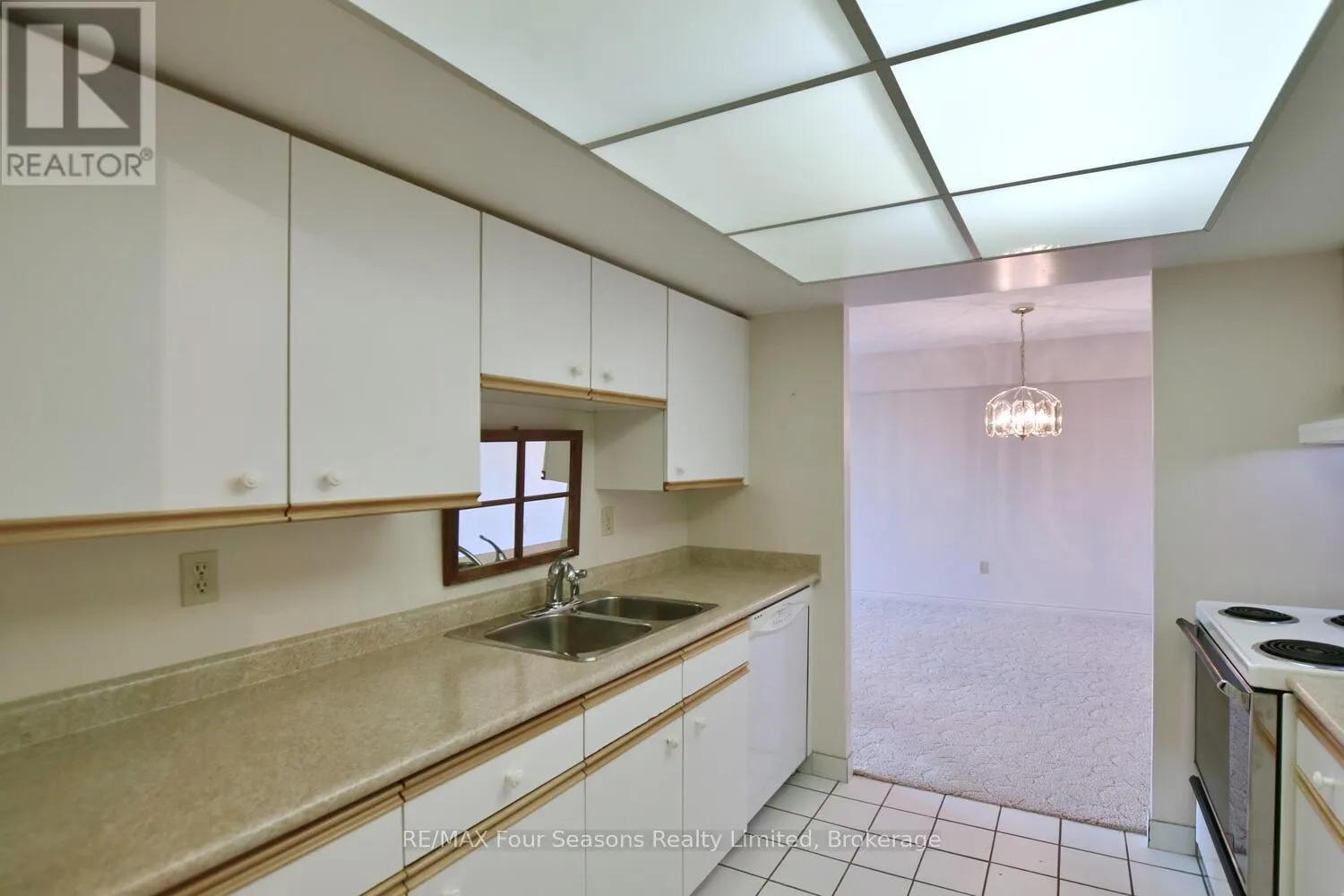 505 - 172 EIGHTH STREET #505