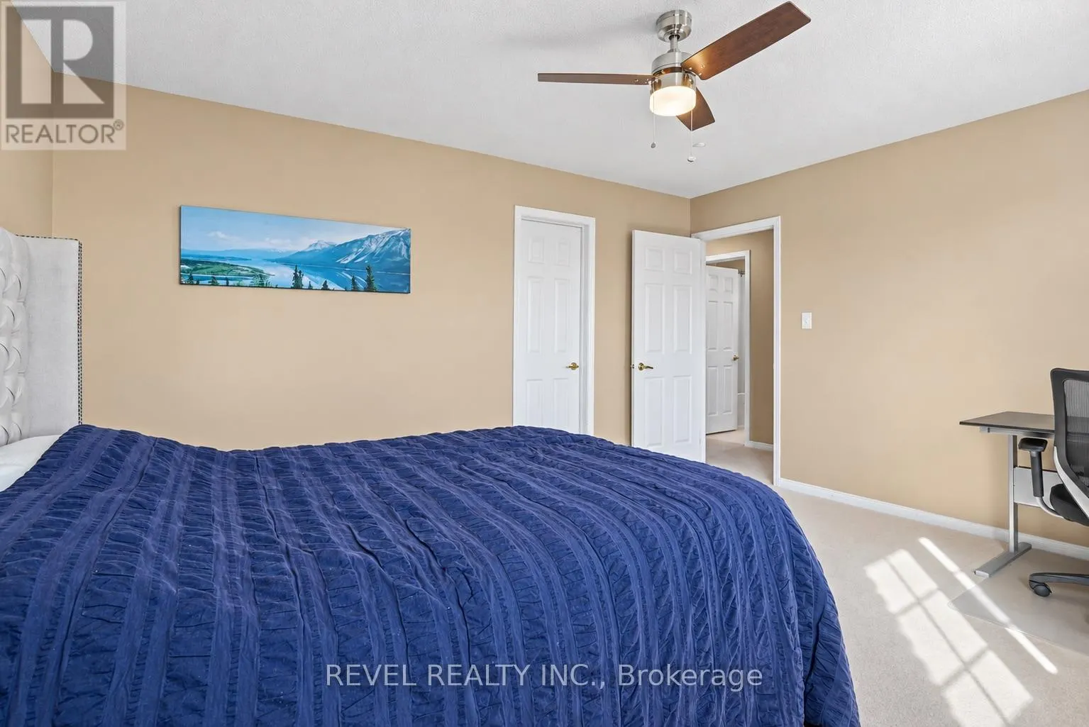 30 SUN KING CRESCENT