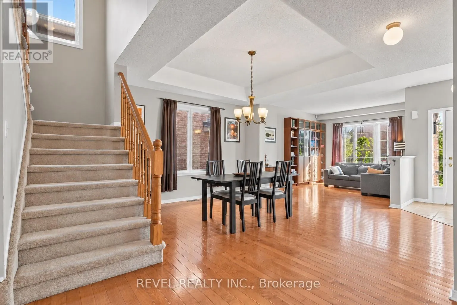 30 SUN KING CRESCENT