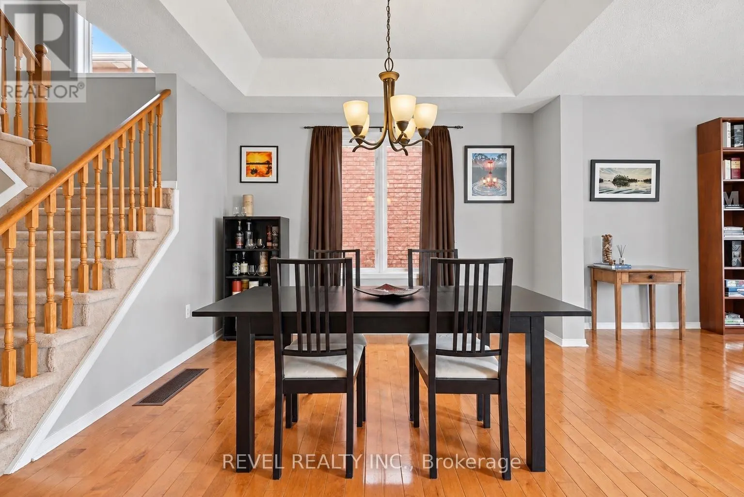 30 SUN KING CRESCENT