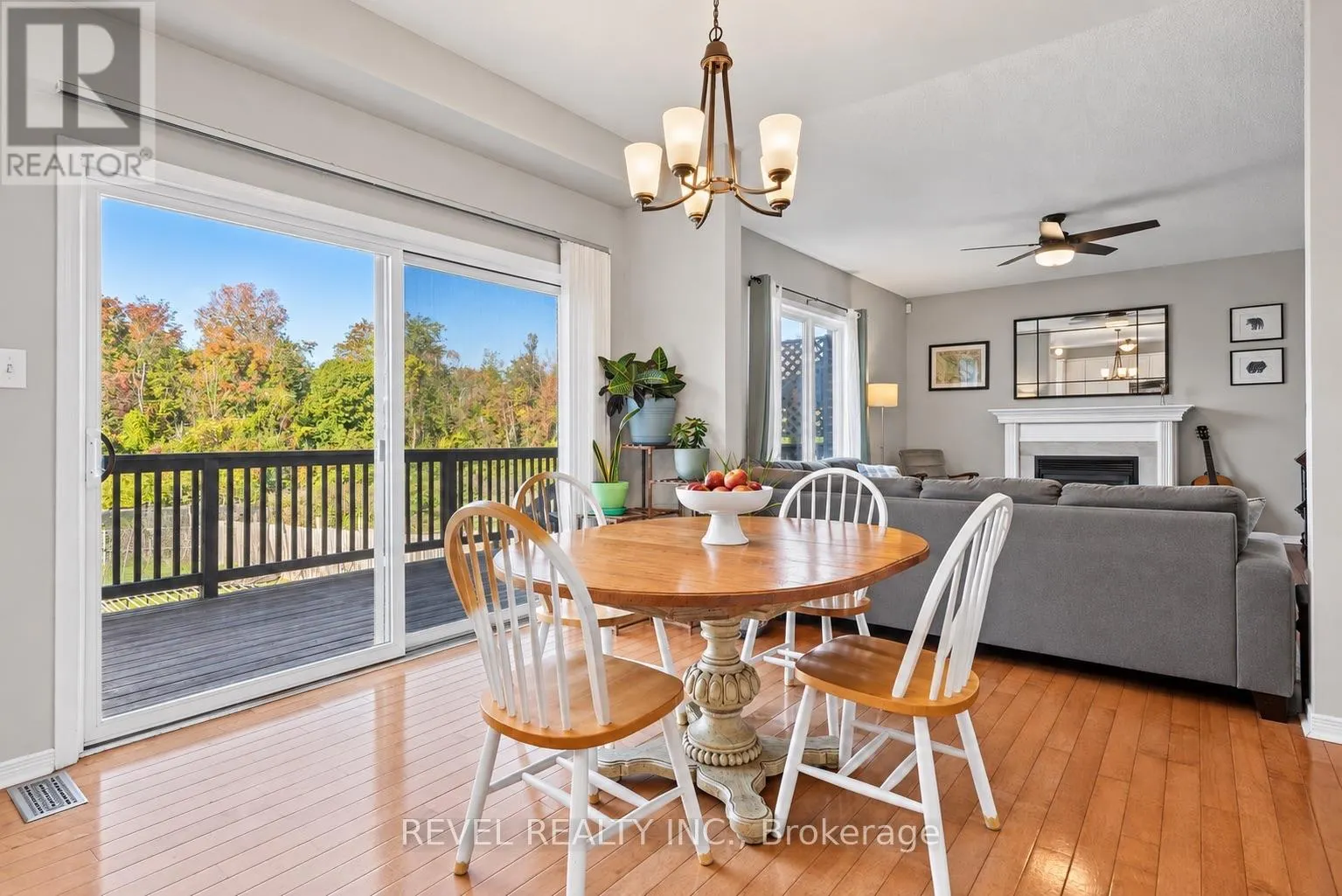 30 SUN KING CRESCENT