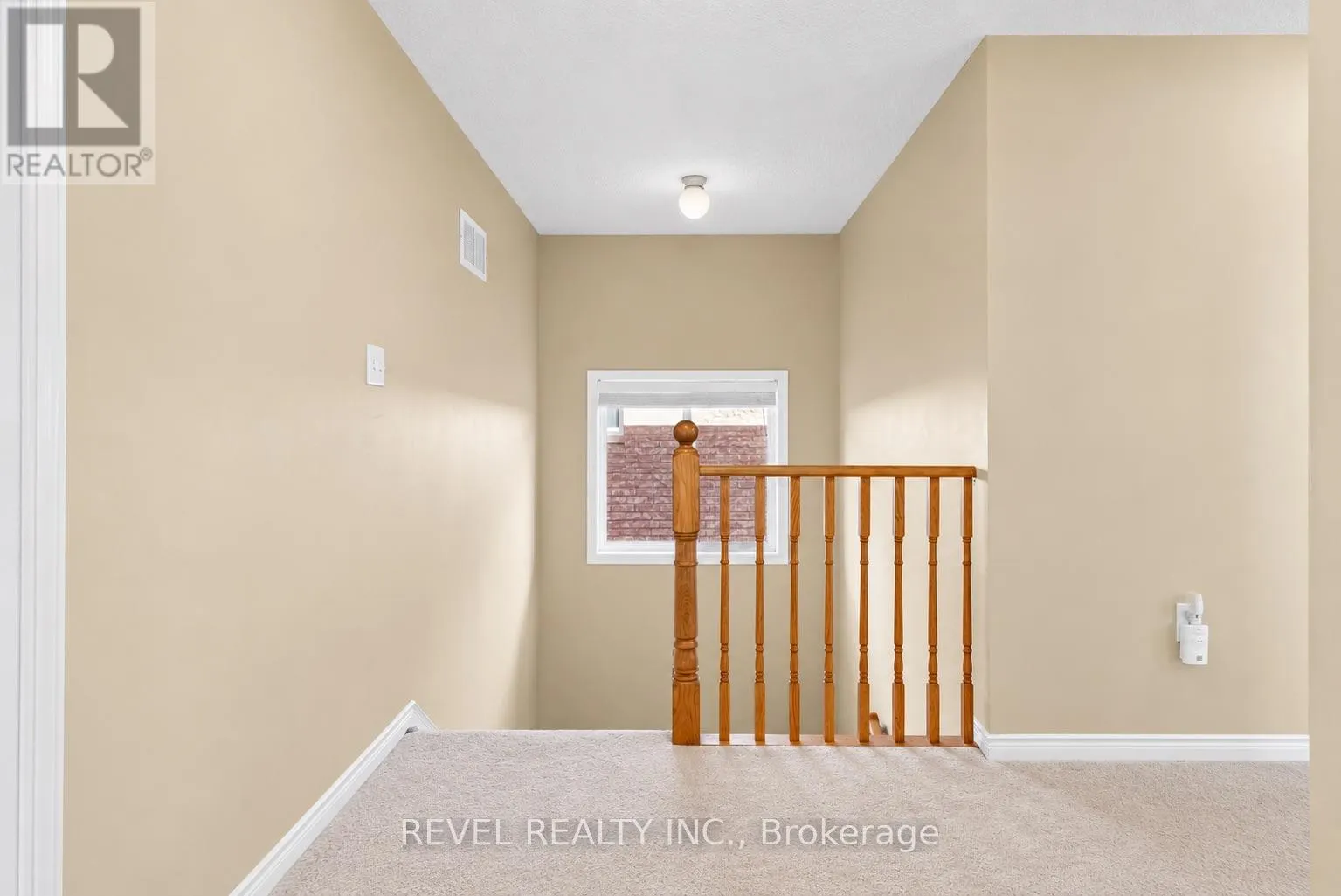 30 SUN KING CRESCENT
