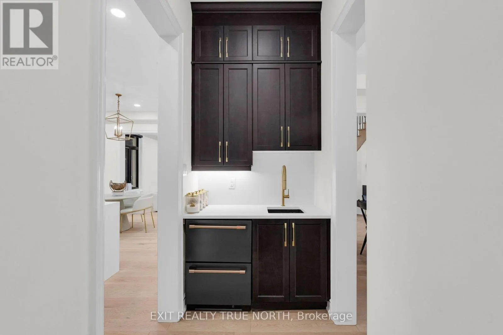 106 RUGMAN CRESCENT