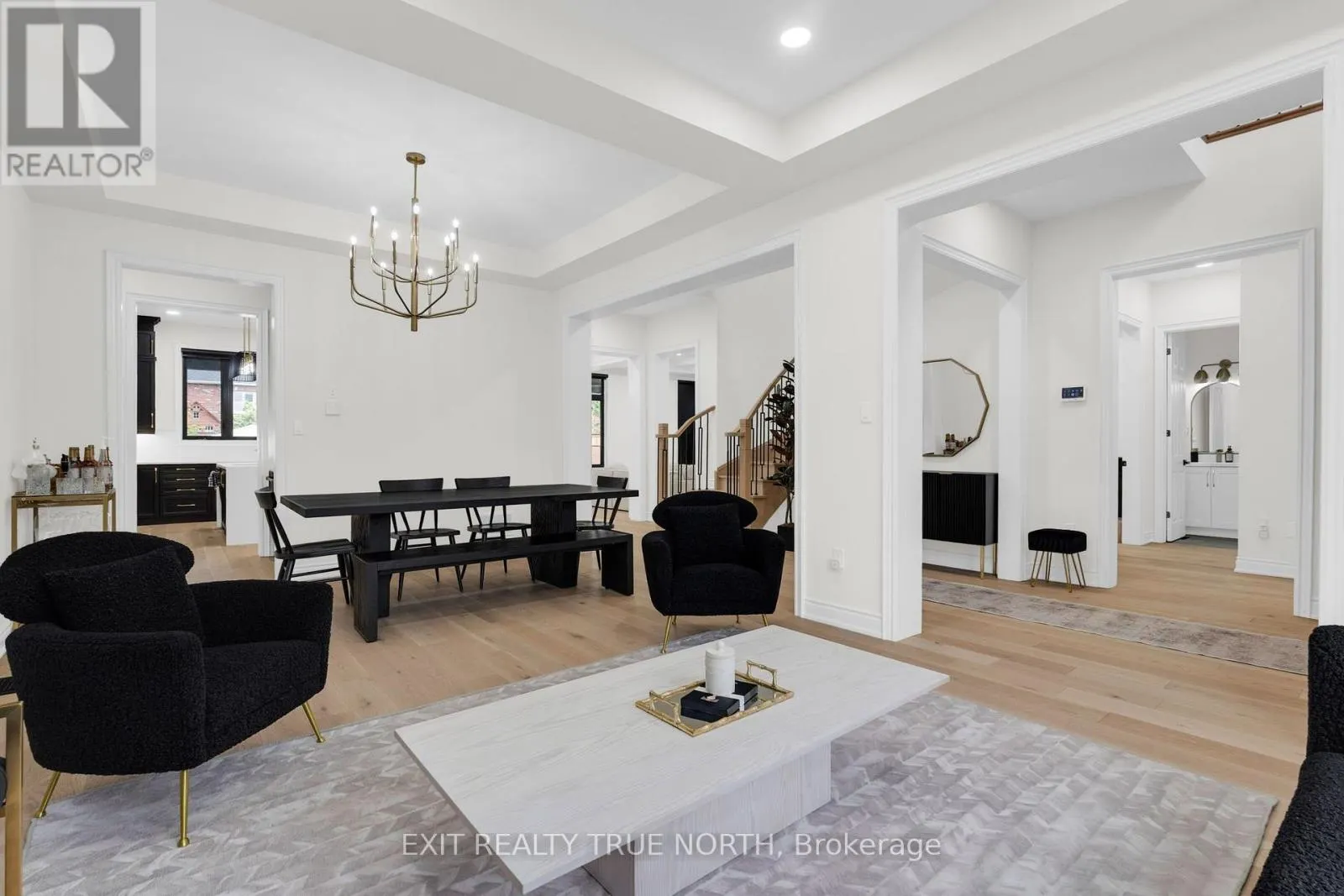 106 RUGMAN CRESCENT