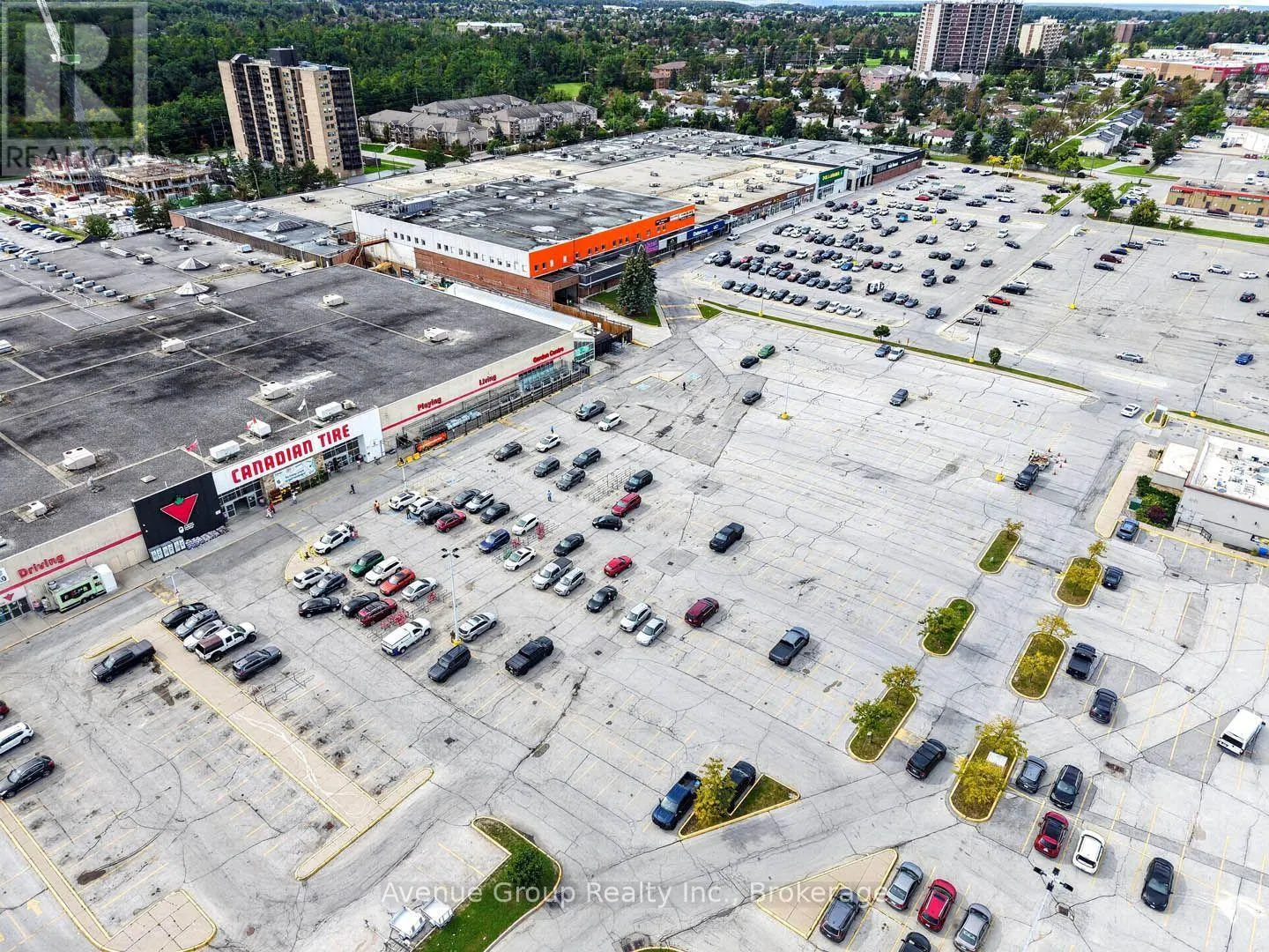 M105 - 320 BAYFIELD STREET
