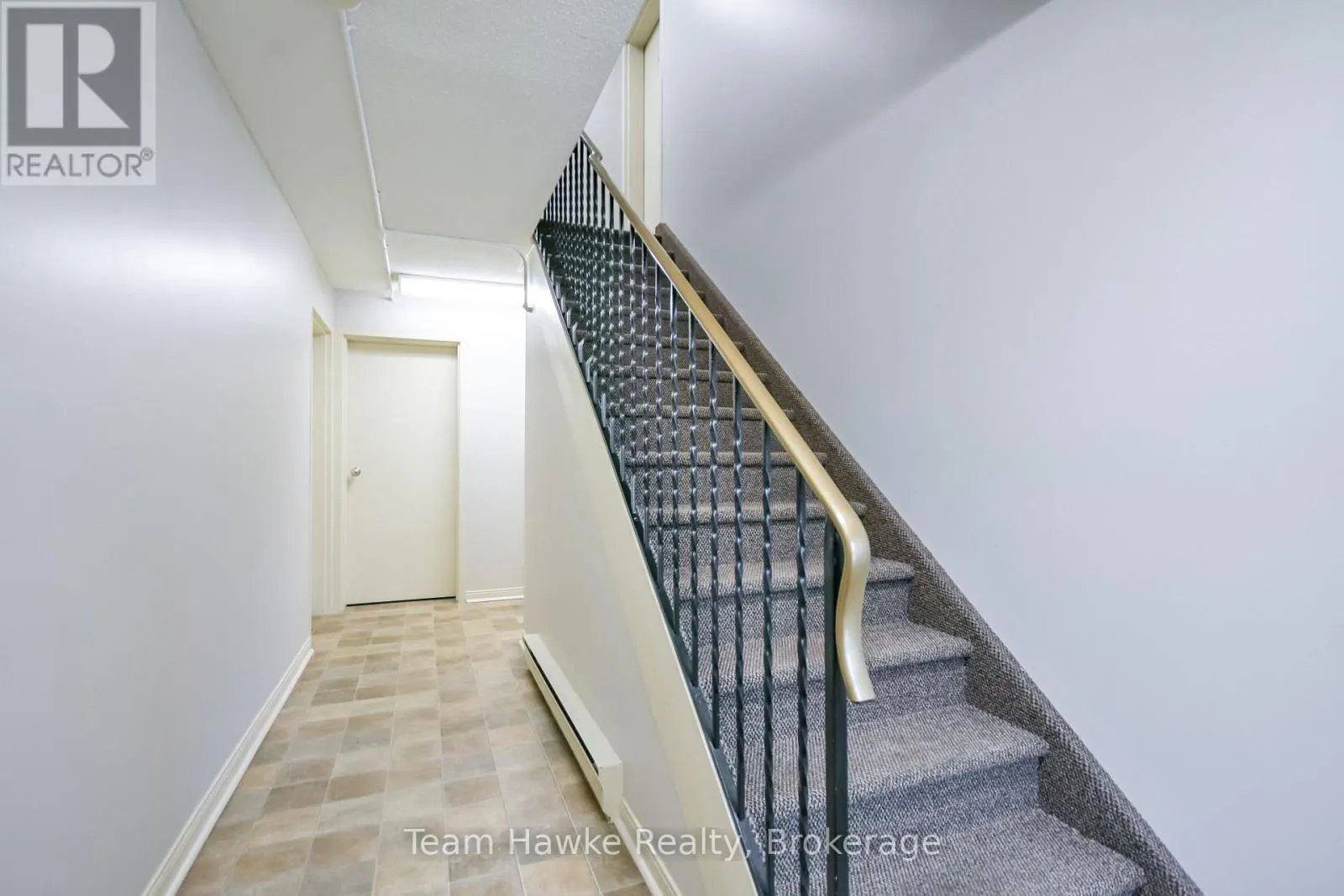 15 - 157 CHURCH STREET #15