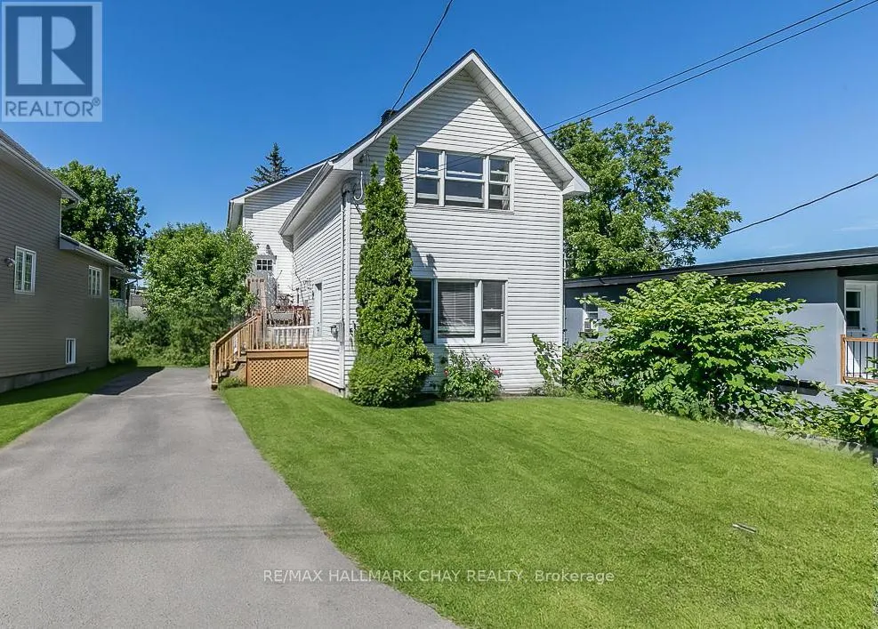 226 QUEEN STREET