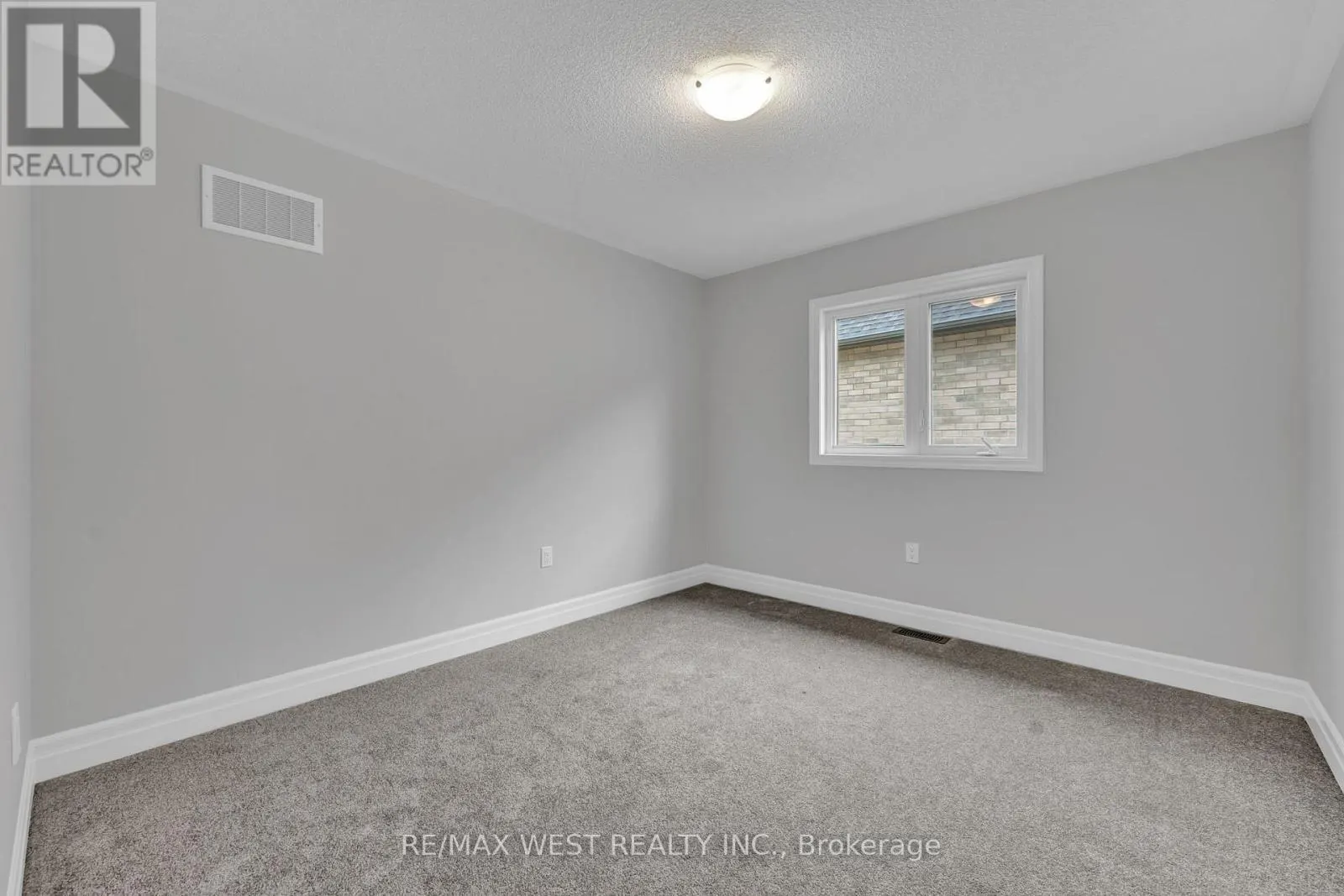 160 UNION BOULEVARD