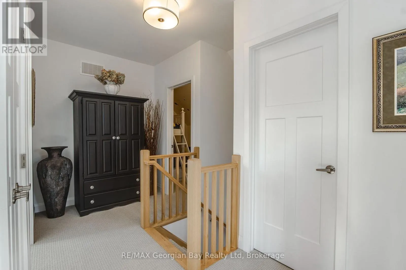 16 DANIELLE CRESCENT