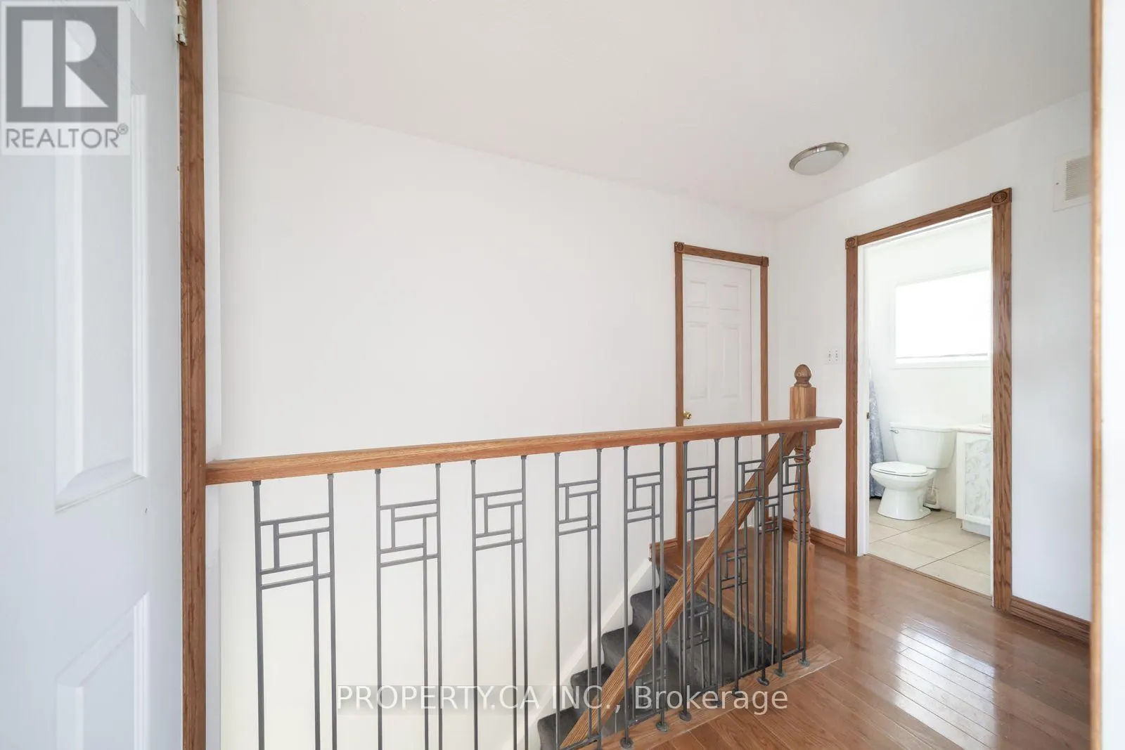 51 LEGGOTT AVENUE