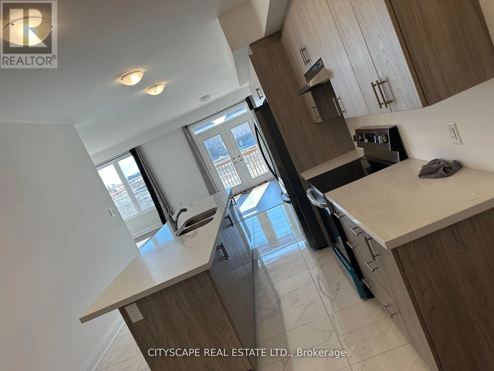 15 BARNYARD TRAIL