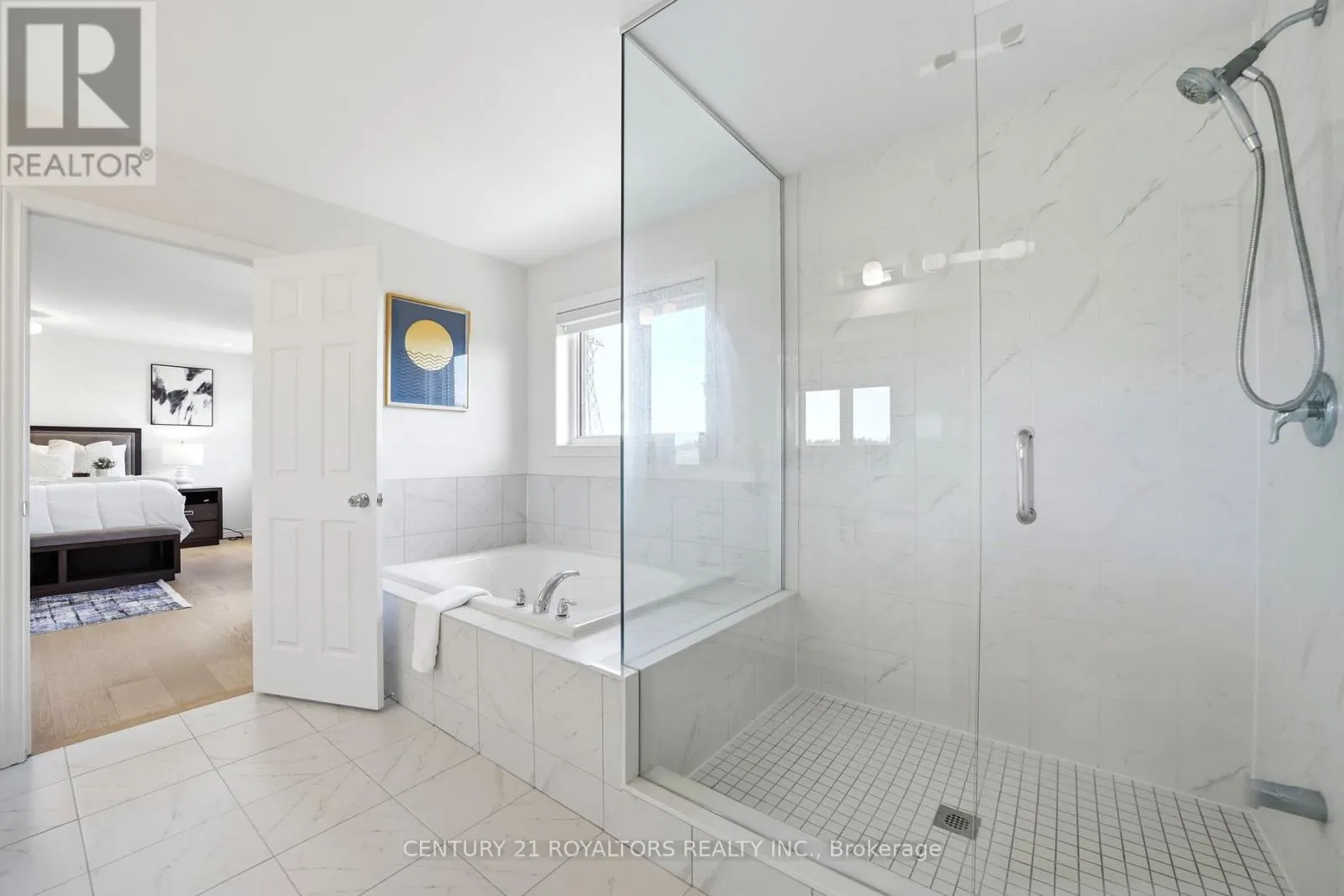 107 RUGMAN CRESCENT
