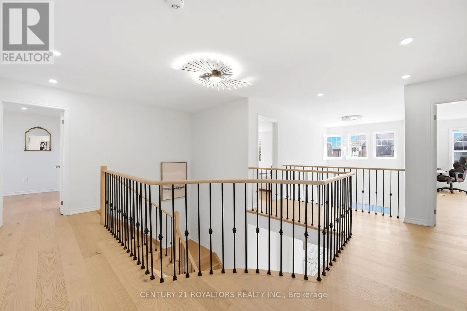 107 RUGMAN CRESCENT