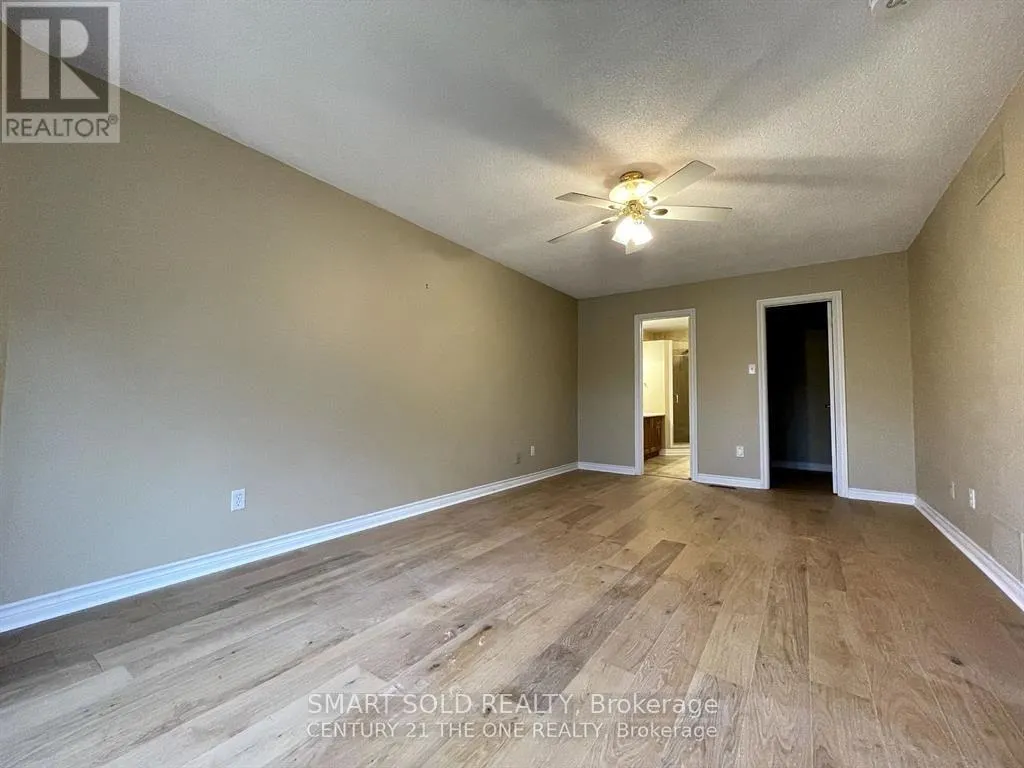 UPPER - 330 LEACOCK DRIVE