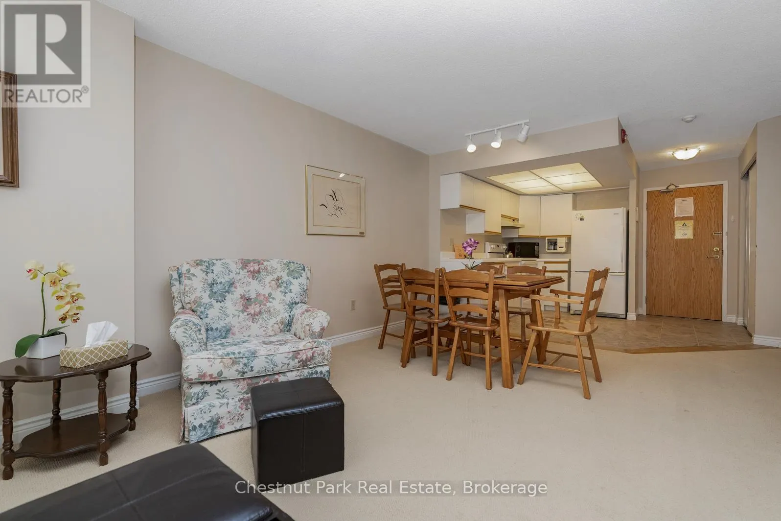 102 - 172 EIGHTH STREET #102