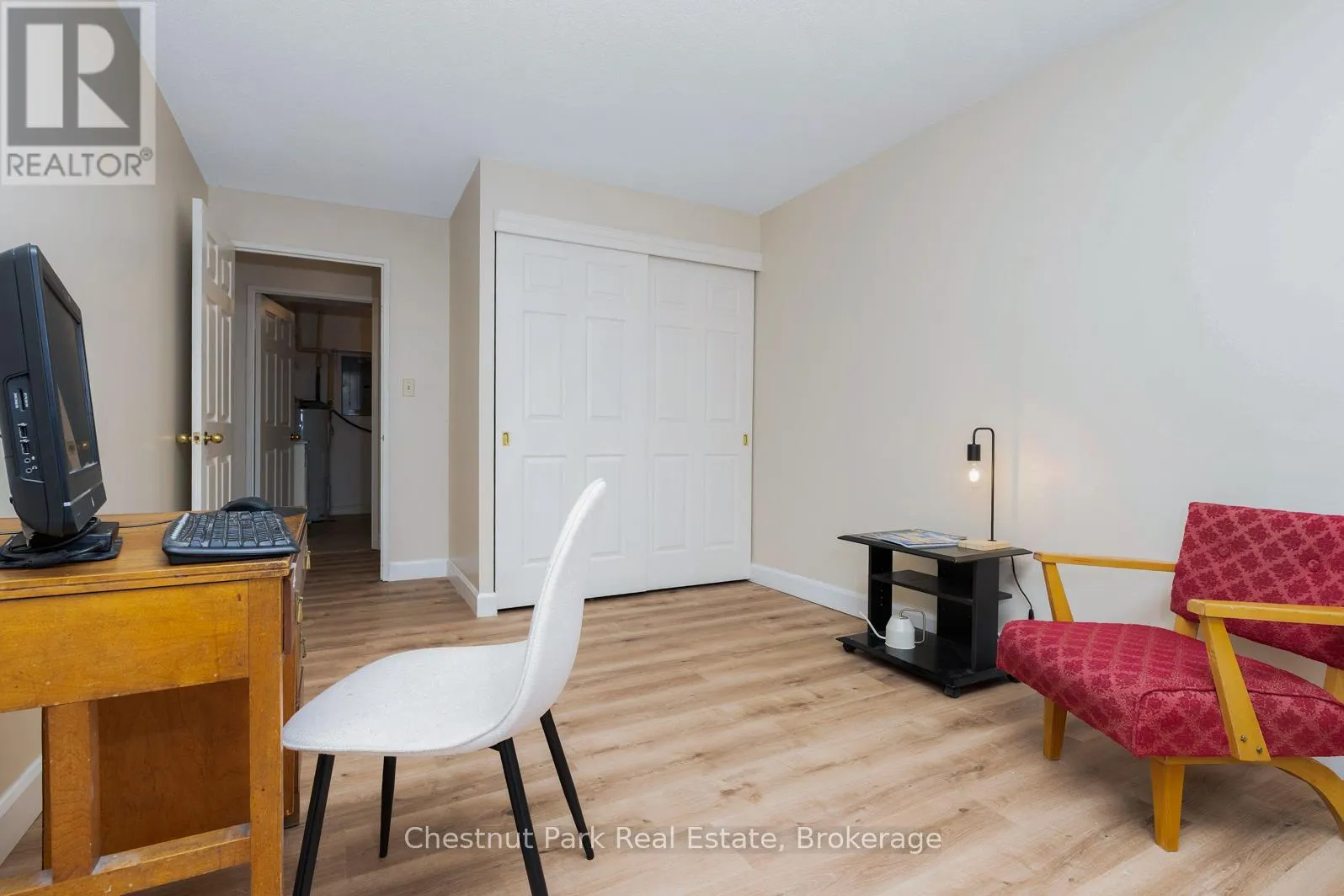 102 - 172 EIGHTH STREET #102