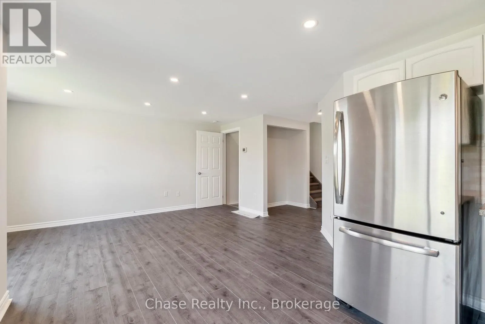 46 SYDENHAM WELLS
