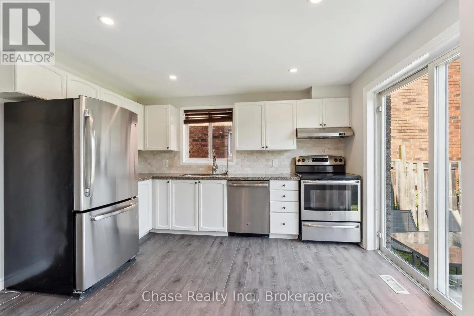 46 SYDENHAM WELLS