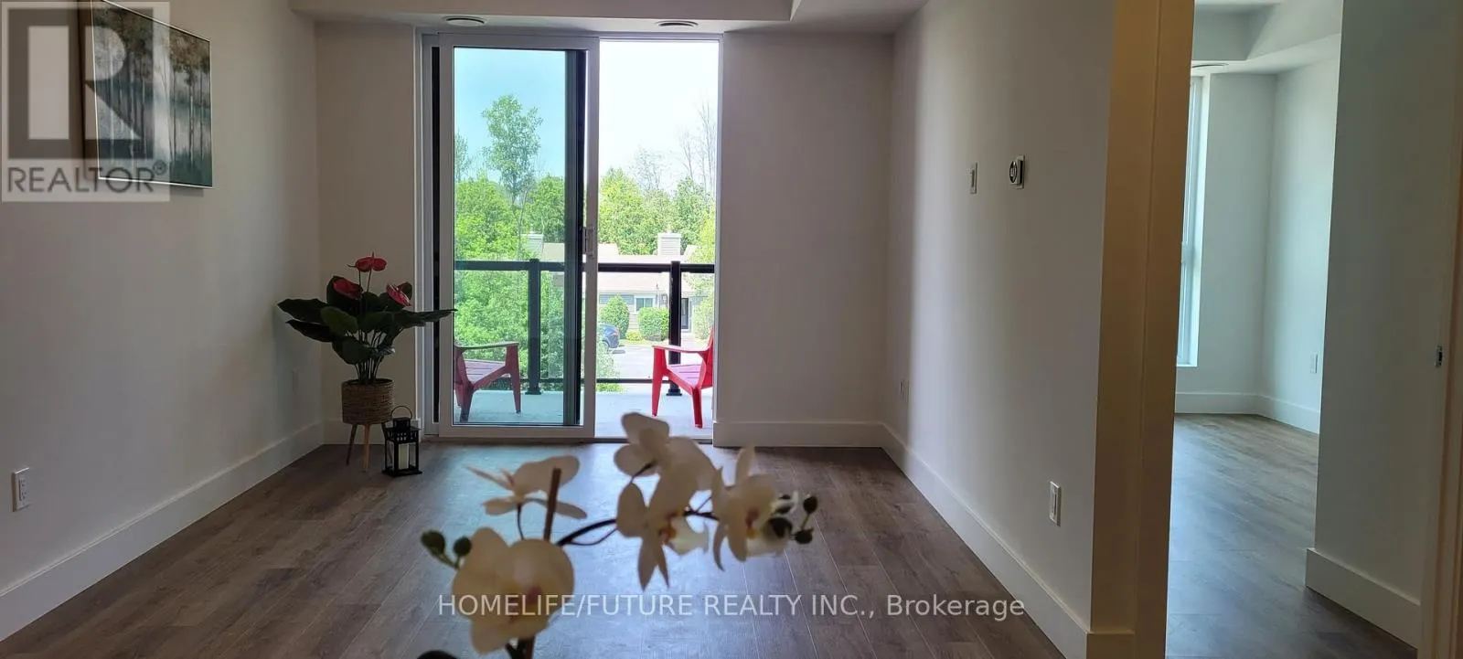 4 KIMBERLY LANE